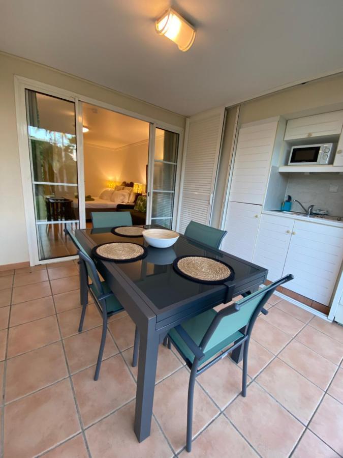 Studio Passion Camélia accès direct plage hôtel Pierre et Vacances 3 étoiles Sainte-Luce Esterno foto